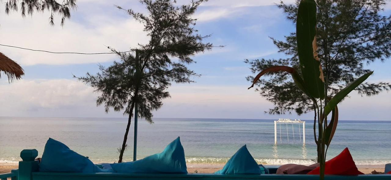 Pelangi Cottages Gili Air Exterior photo