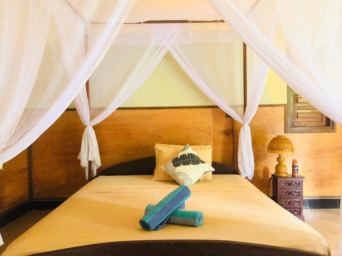 Pelangi Cottages Gili Air Exterior photo