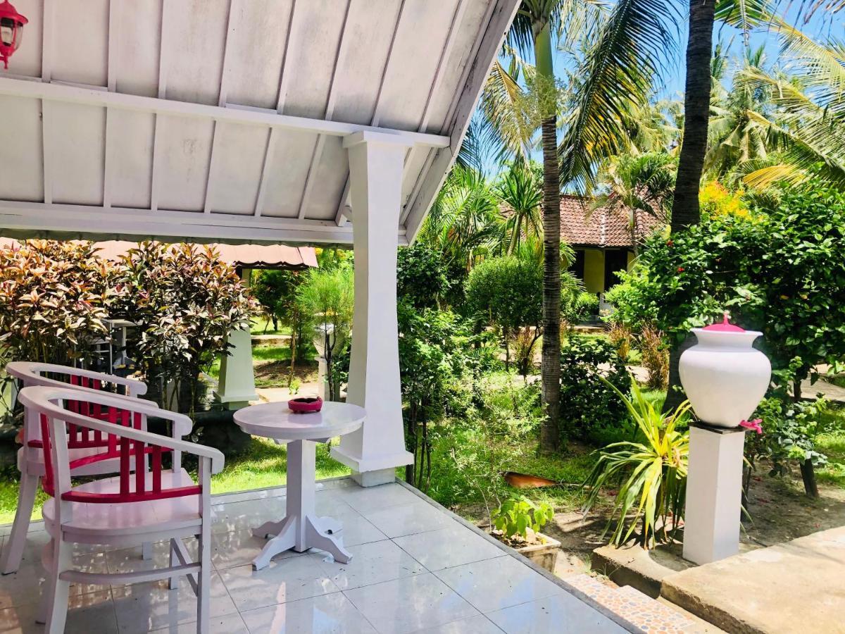 Pelangi Cottages Gili Air Exterior photo