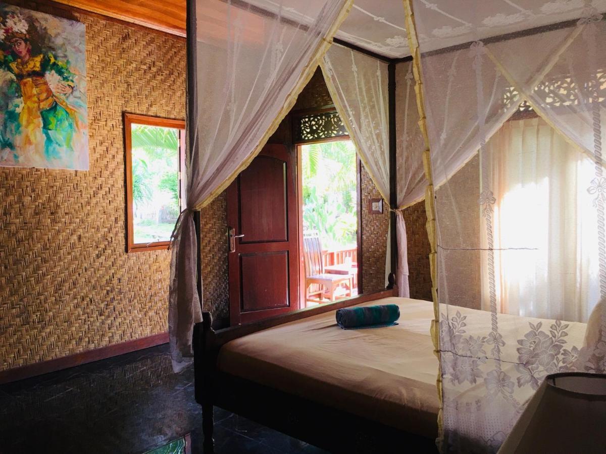 Pelangi Cottages Gili Air Exterior photo